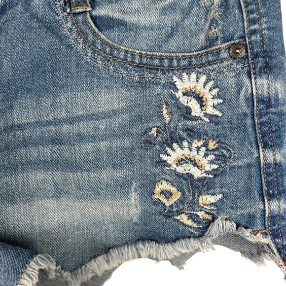 Harper 27 Embroidered Jean Shorts Cut Off Denim Concert Boho - Picture 2 of 6